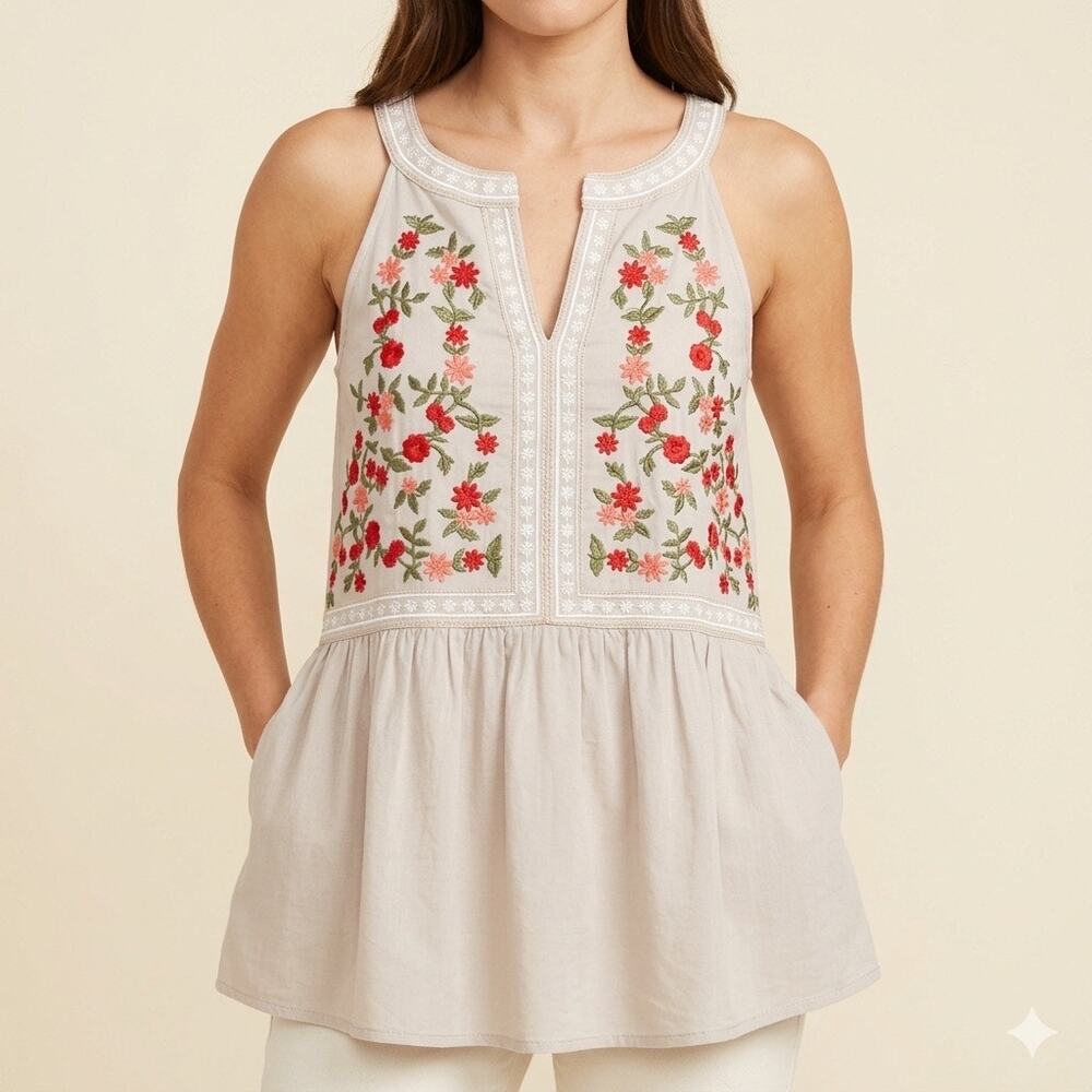 044-Andree by Unit Embroidered Top size M / PTP 19”